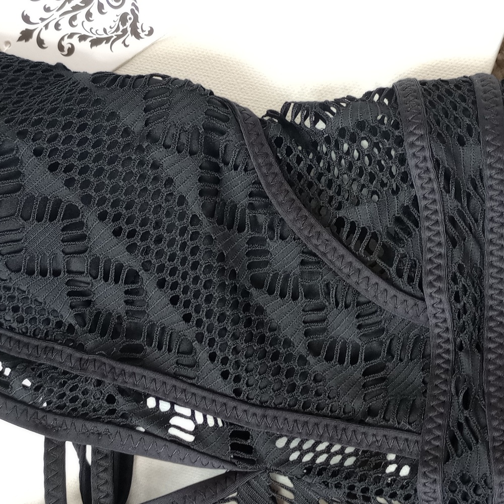 BECCA by Rebecca Virtue Color Play Black Crochet One Piece Swimsuit Small NWT - Picture 3 of 8